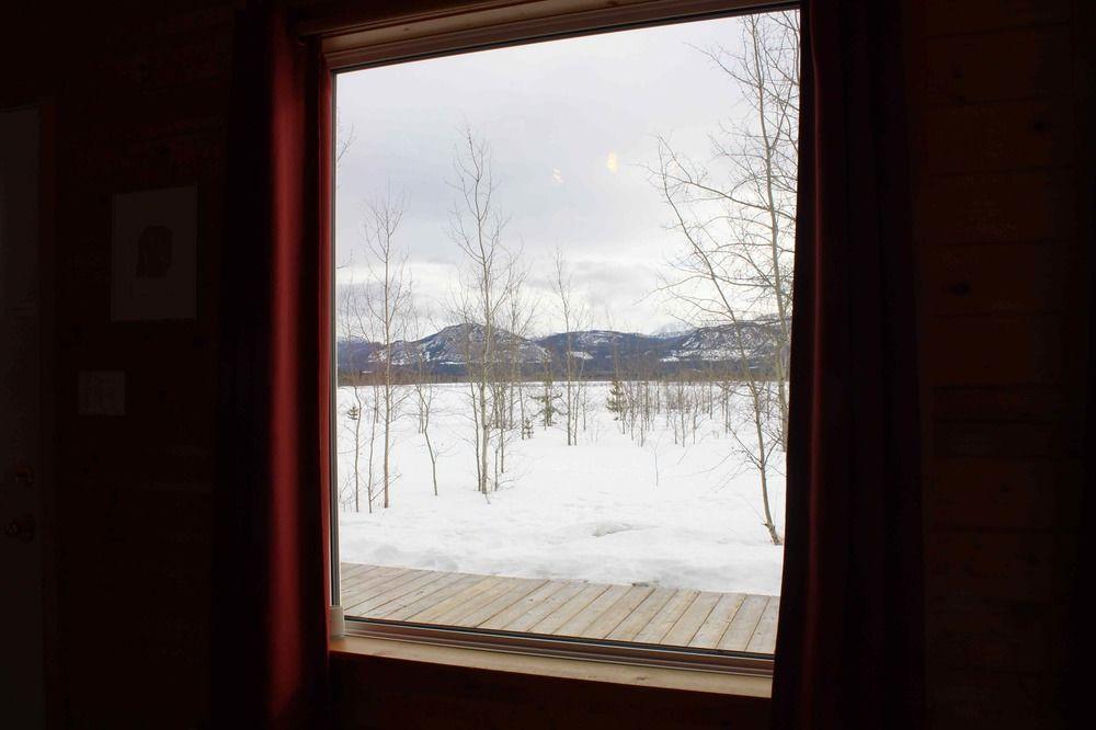 Hotel Sundog Retreat Whitehorse Exterior foto