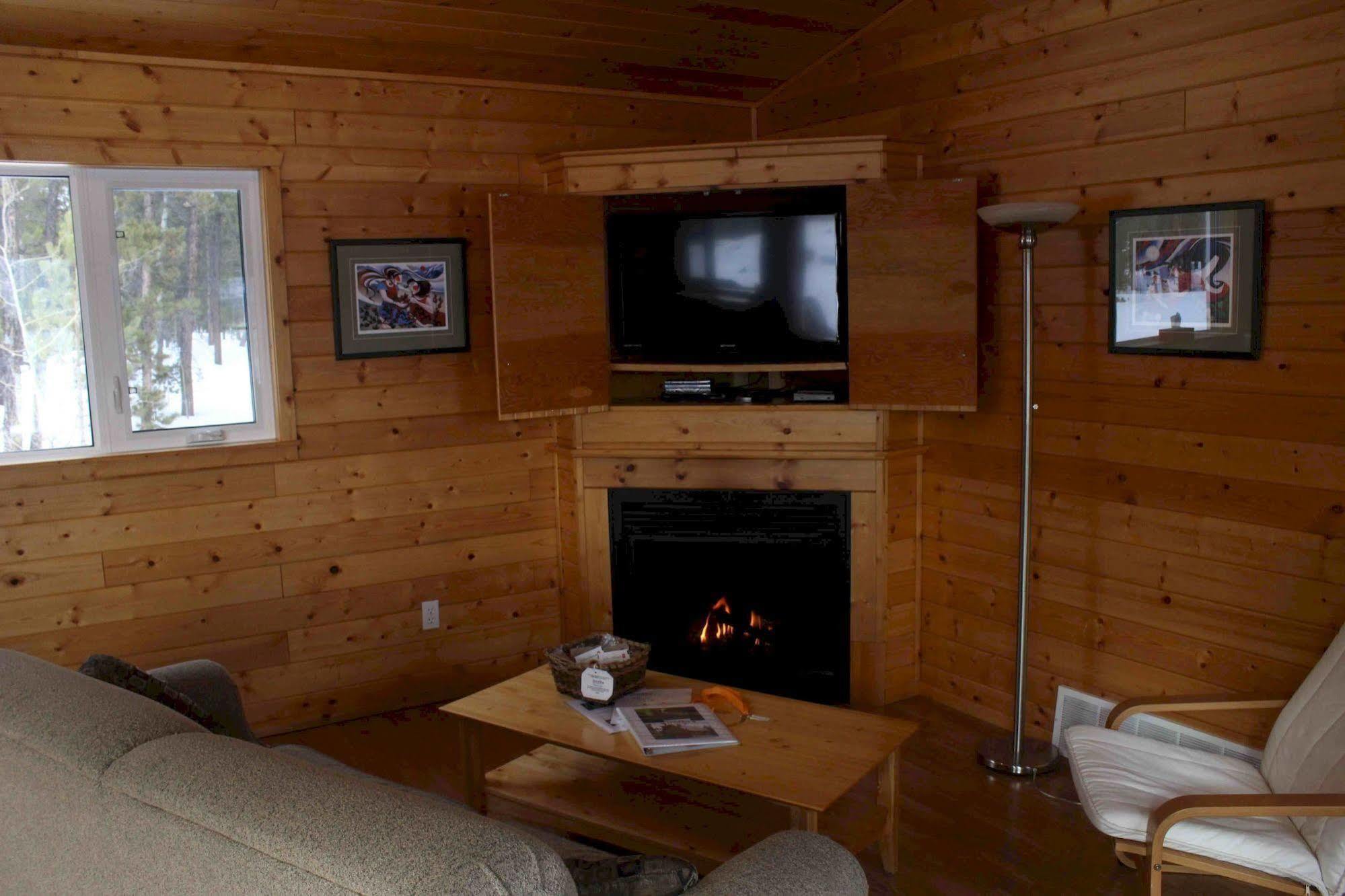 Hotel Sundog Retreat Whitehorse Exterior foto