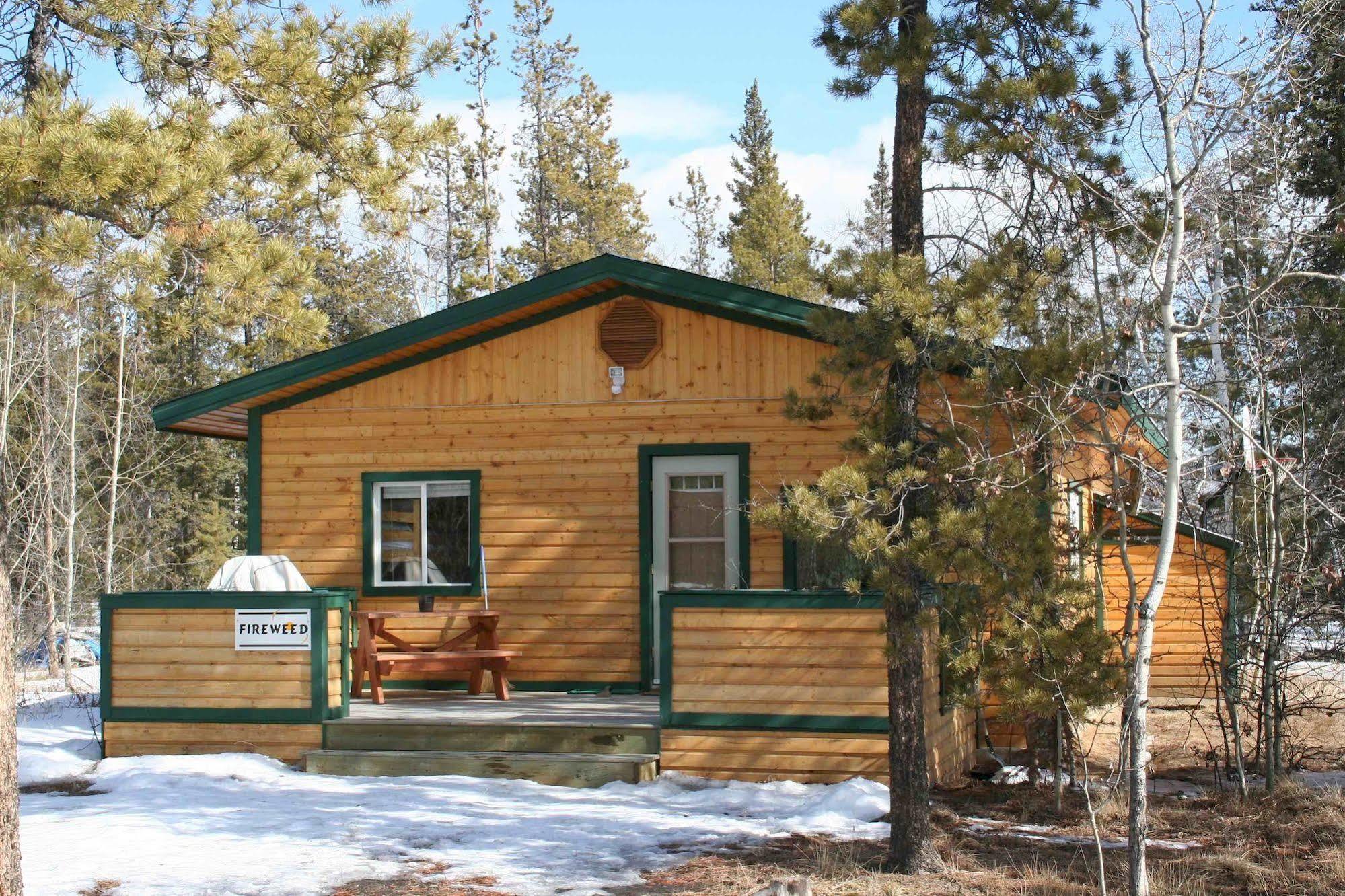 Hotel Sundog Retreat Whitehorse Exterior foto
