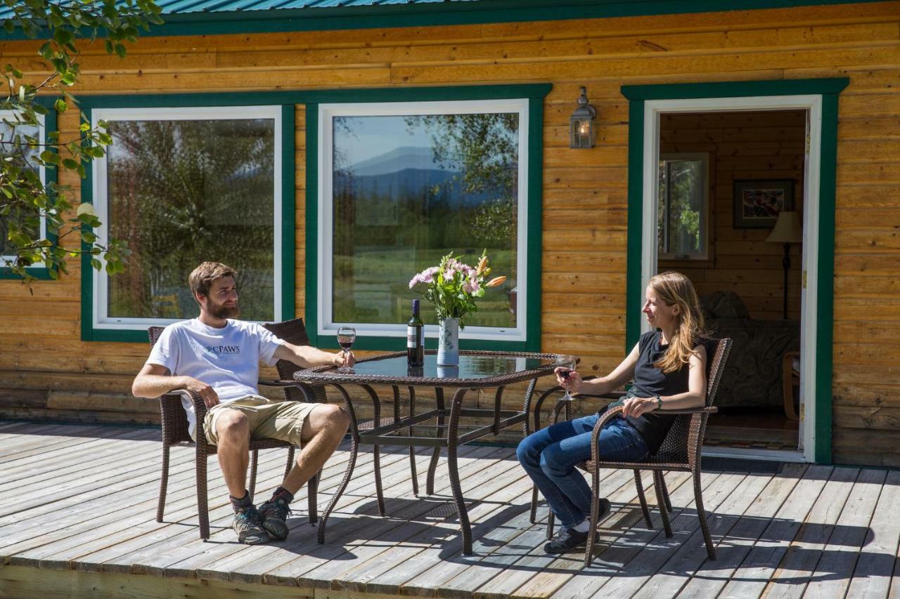 Hotel Sundog Retreat Whitehorse Exterior foto